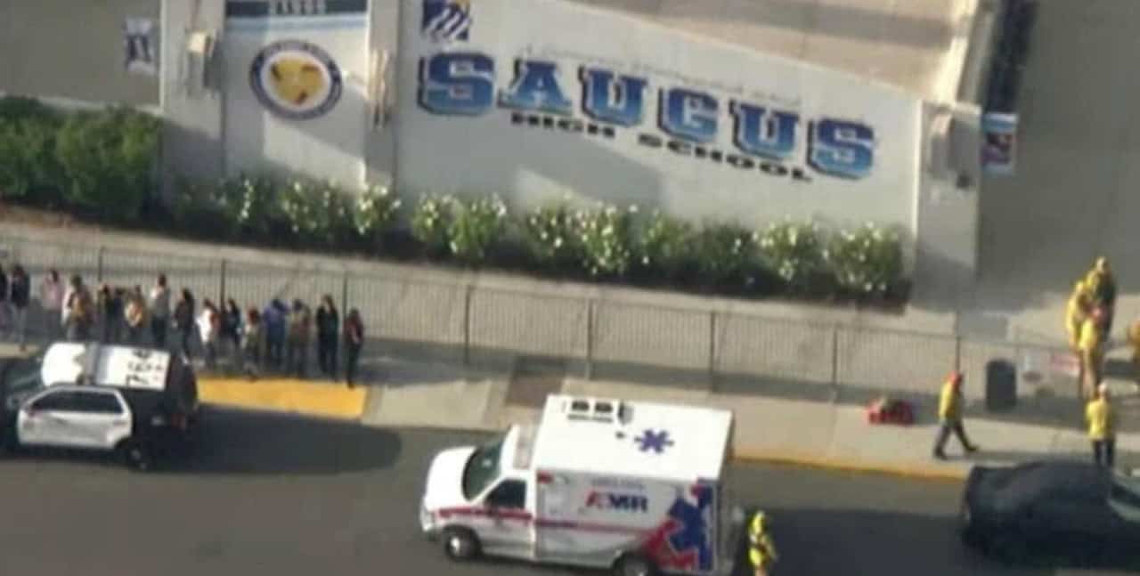 Tiroteo en colegio de California deja dos mujeres heridas