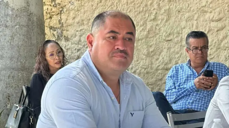 Alcalde de Teuchitlán fue detenido por elementos de FGR. (Foto: Especial / EXPRESO)