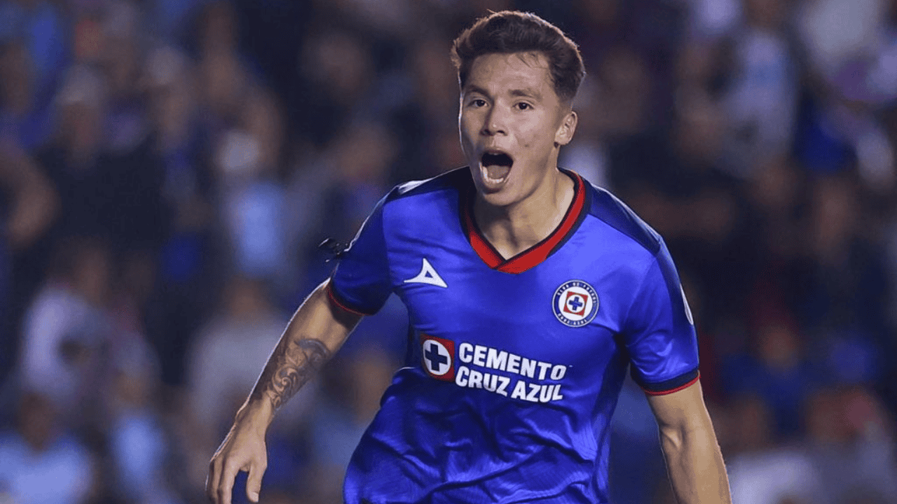 Condenan al futbolista mexicano Rodrigo Huescas a 20 días de prisión