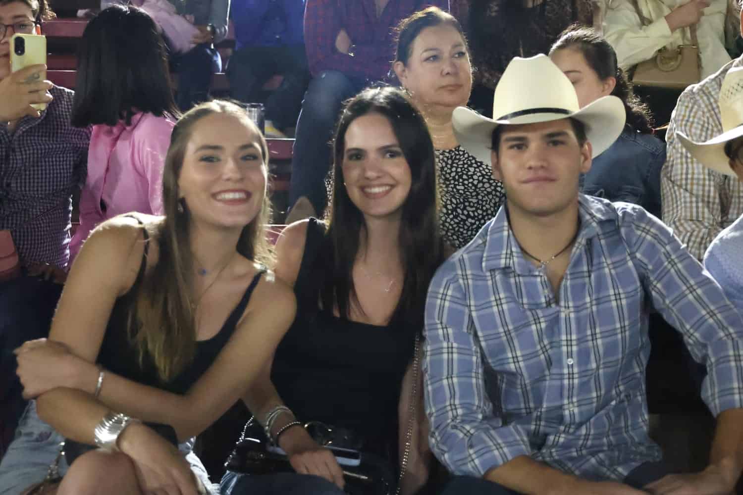 Ambiente familiar y tradición en la ExpoGan Sonora 2025