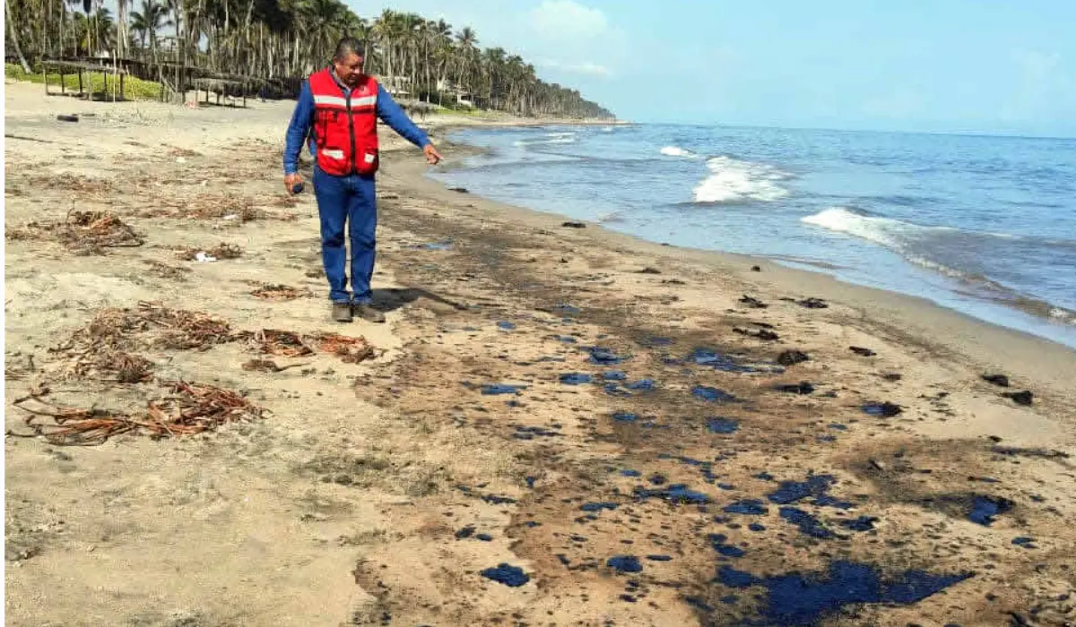 Supervisará ASEA derrame de Pemex en refinería de Dos Bocas