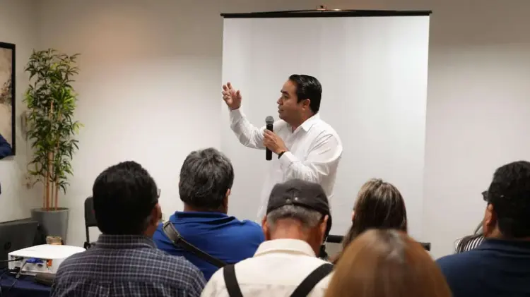 Convoca Heriberto Aguilar a informar casa por casa sobre elección judicial