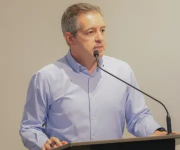 Expone Omar Del Valle Colosio balance del segundo periodo de la 64 Legislatura