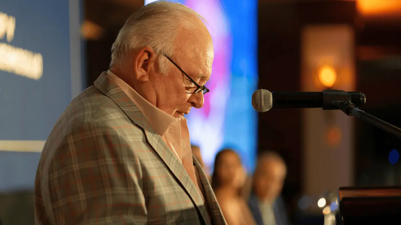 Enrique Mazón Rubio entra al Salón de la Fama del Beisbol Mexicano