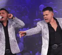 Jorge Medina y Josi Cuen hacen vibrar Juntos el Palenque