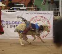 Pequeños jinetes brillan en la ExpoGan Sonora 2025 con el rodeo infantil