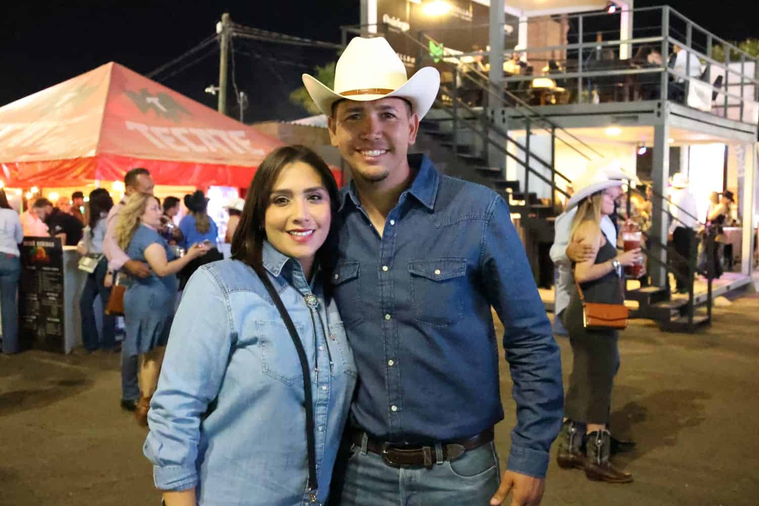Hermosillenses pasan una noche agradable en Expogan Sonora