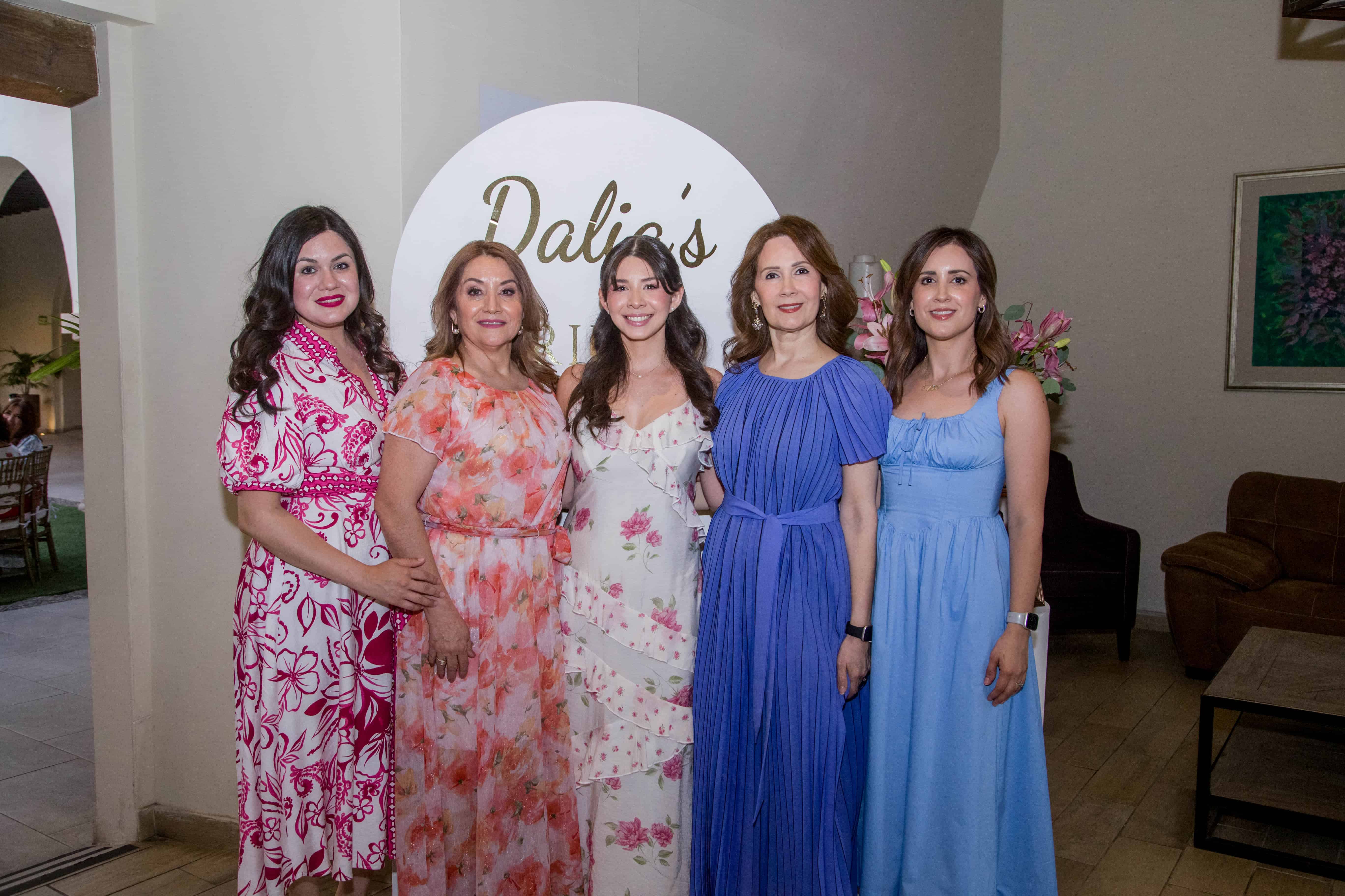Ofrece Dalia Gómez Chávez elegante Despedida de Soltera