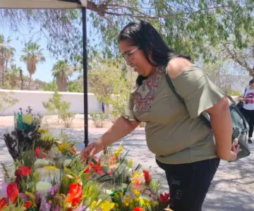 Guaymas: Comerciantes registran buenas ventas en panteones por 10 de mayo
