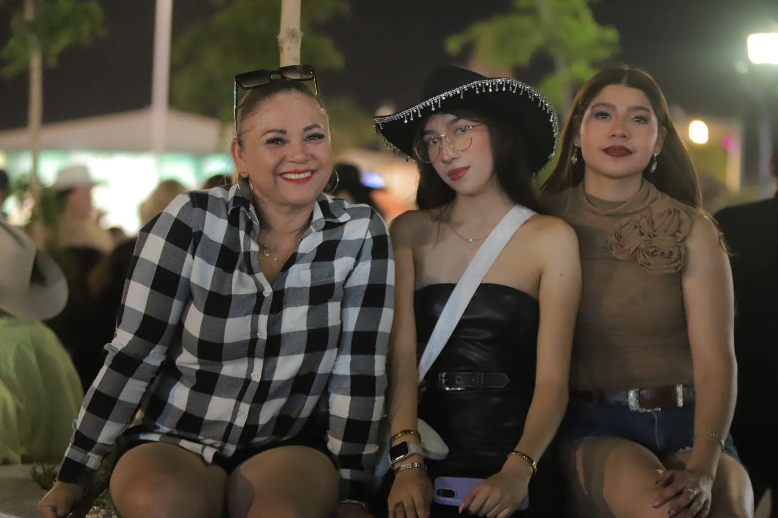 Pasan el Día de las Madre en la ExpoGan 2025