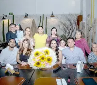 Festejan en familia en la Casona Obregón