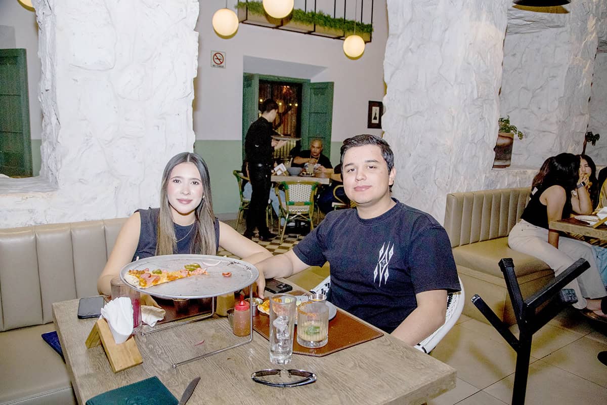 Festejan en familia en la Casona Obregón