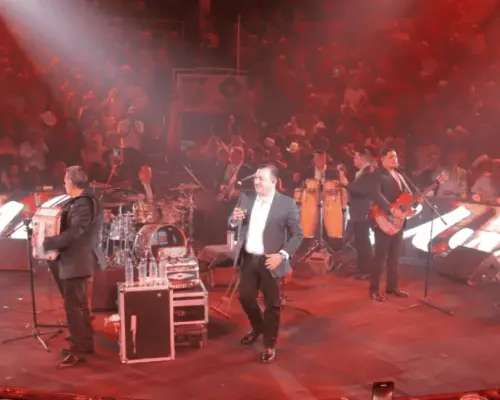 Conjunto Primavera llena de romanticismo el Palenque