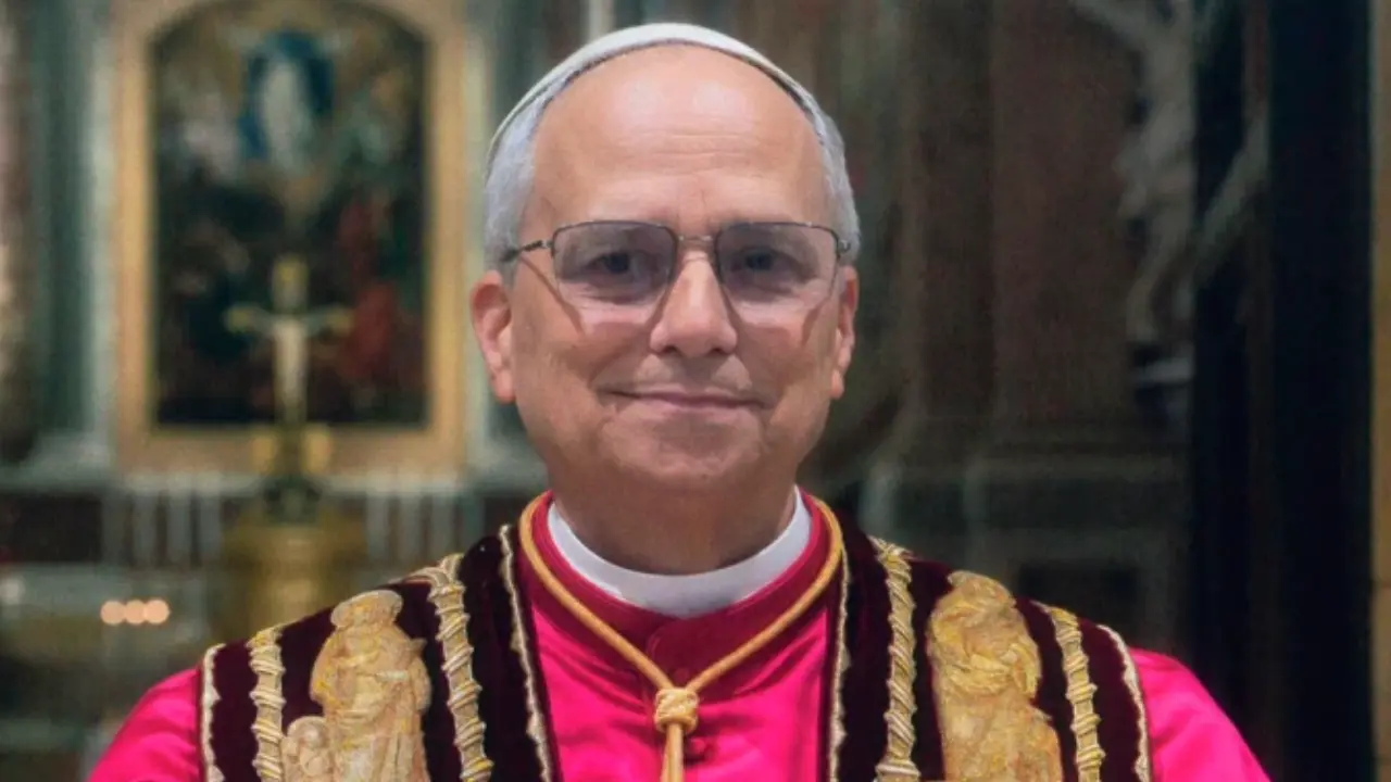 Papa León XIV defiende libertad de expresión y pide liberación de periodistas