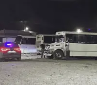 Conductor de camión halla a pasajero sin vida al finalizar recorrido