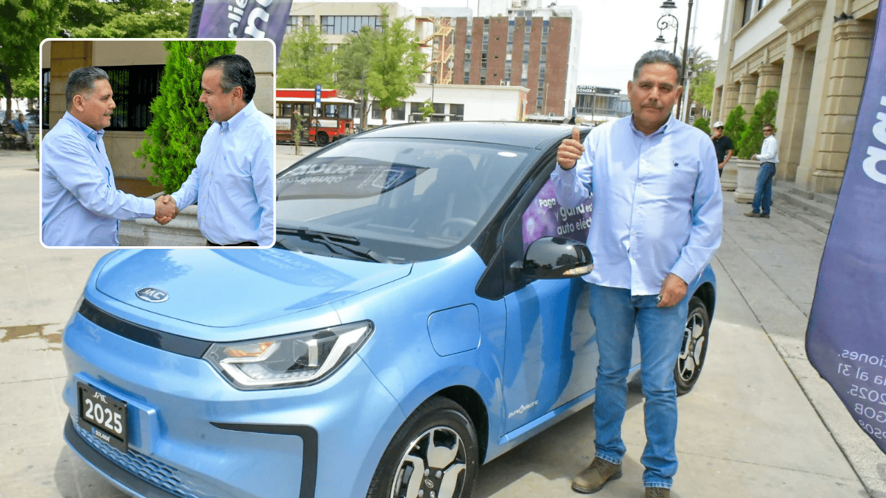 Alcalde Antonio Astiazarán entrega auto eléctrico a contribuyente cumplido