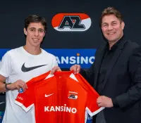 Mateo Chávez es presentado oficialmente como nuevo jugador del AZ Alkmaar