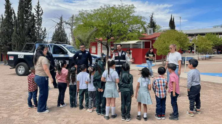 Llevan programas a escuelas y otros espacios. (Foto: Cortesía/EXPRESO)