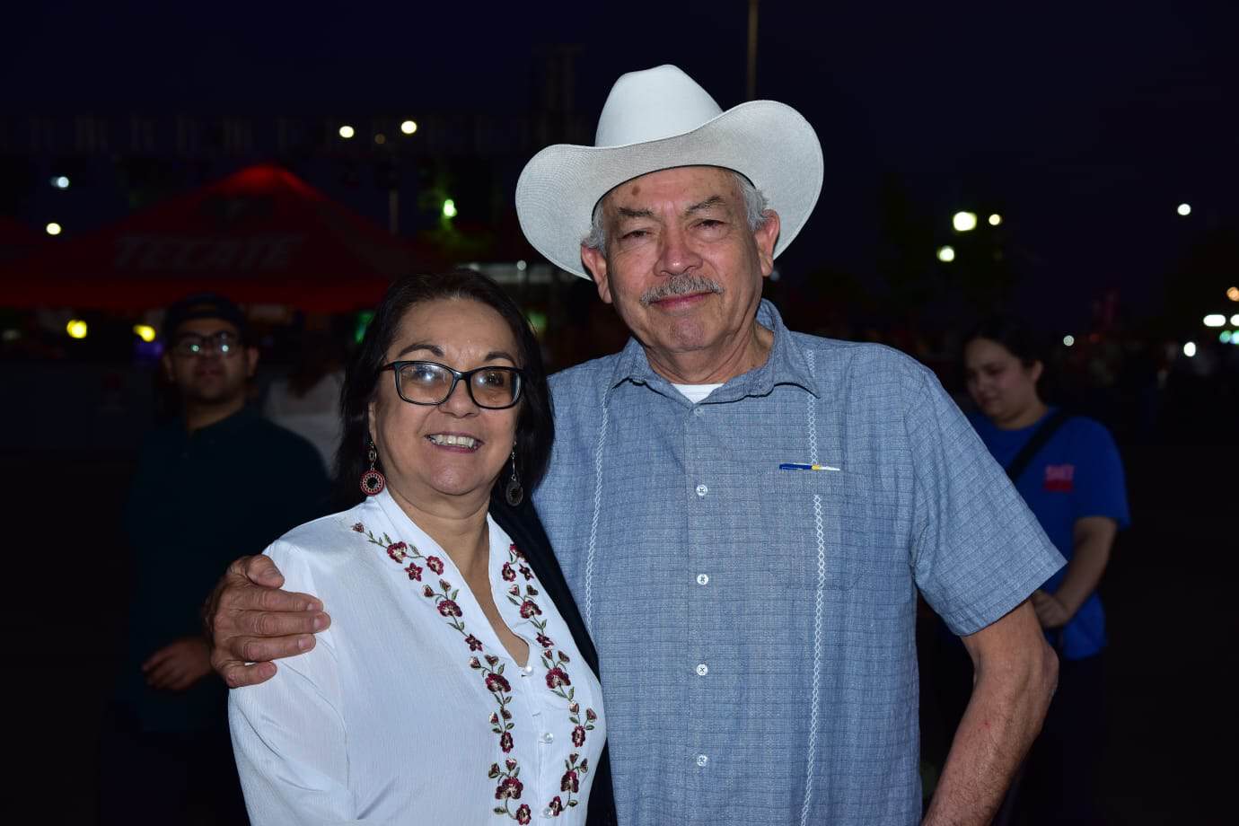 Se dan cita hermosillenses a la Expogan Sonora; traen todo el ánimo