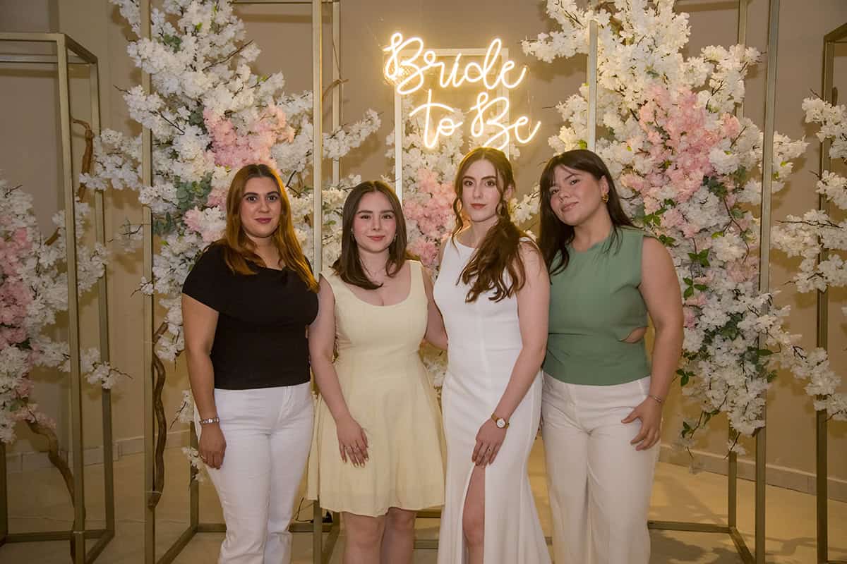 Cristina Durazo celebra una bella Despedida de Soltera