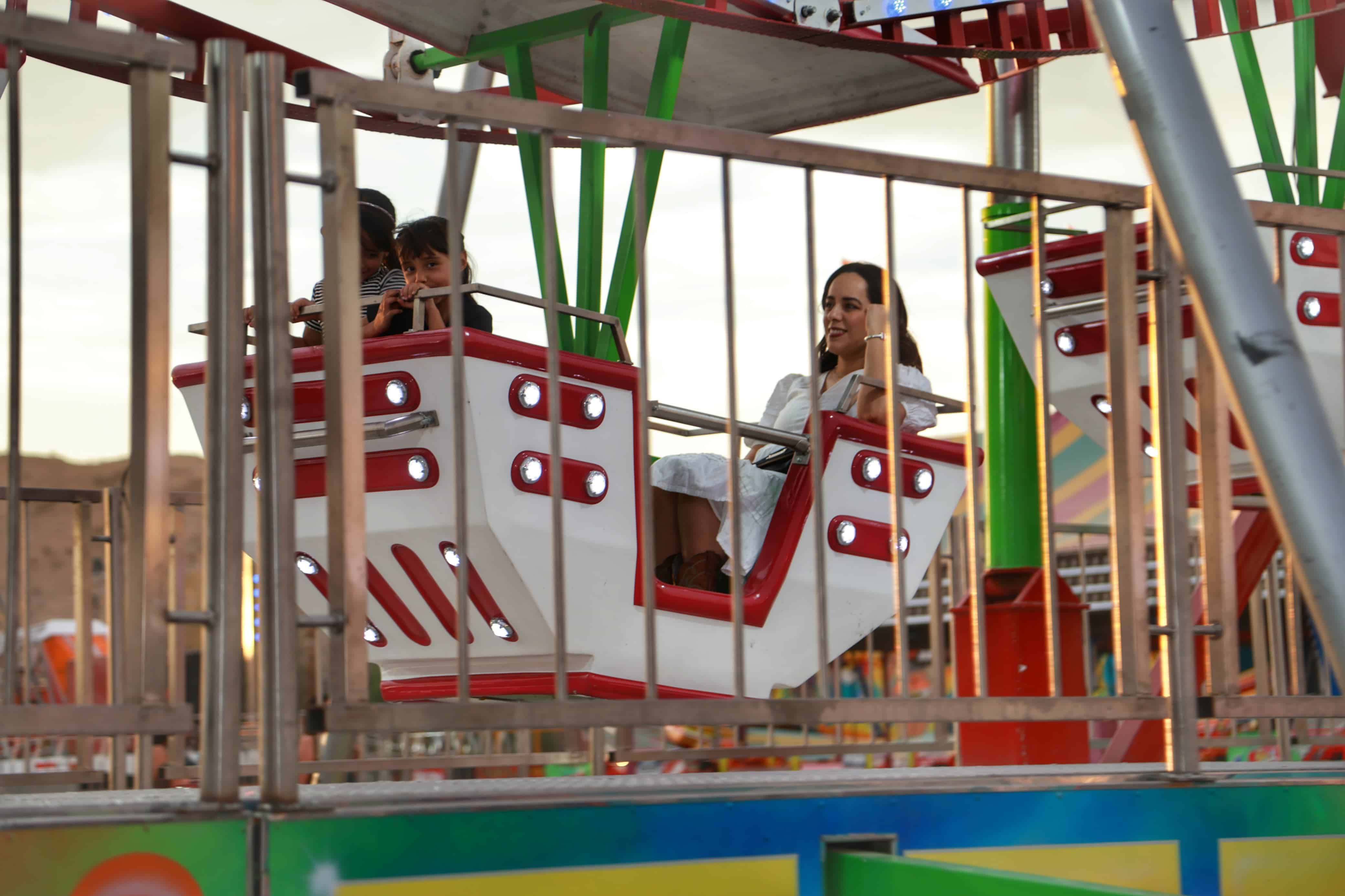 Comida, juegos mecánicos y convivencia en la Expogan Sonora 2025