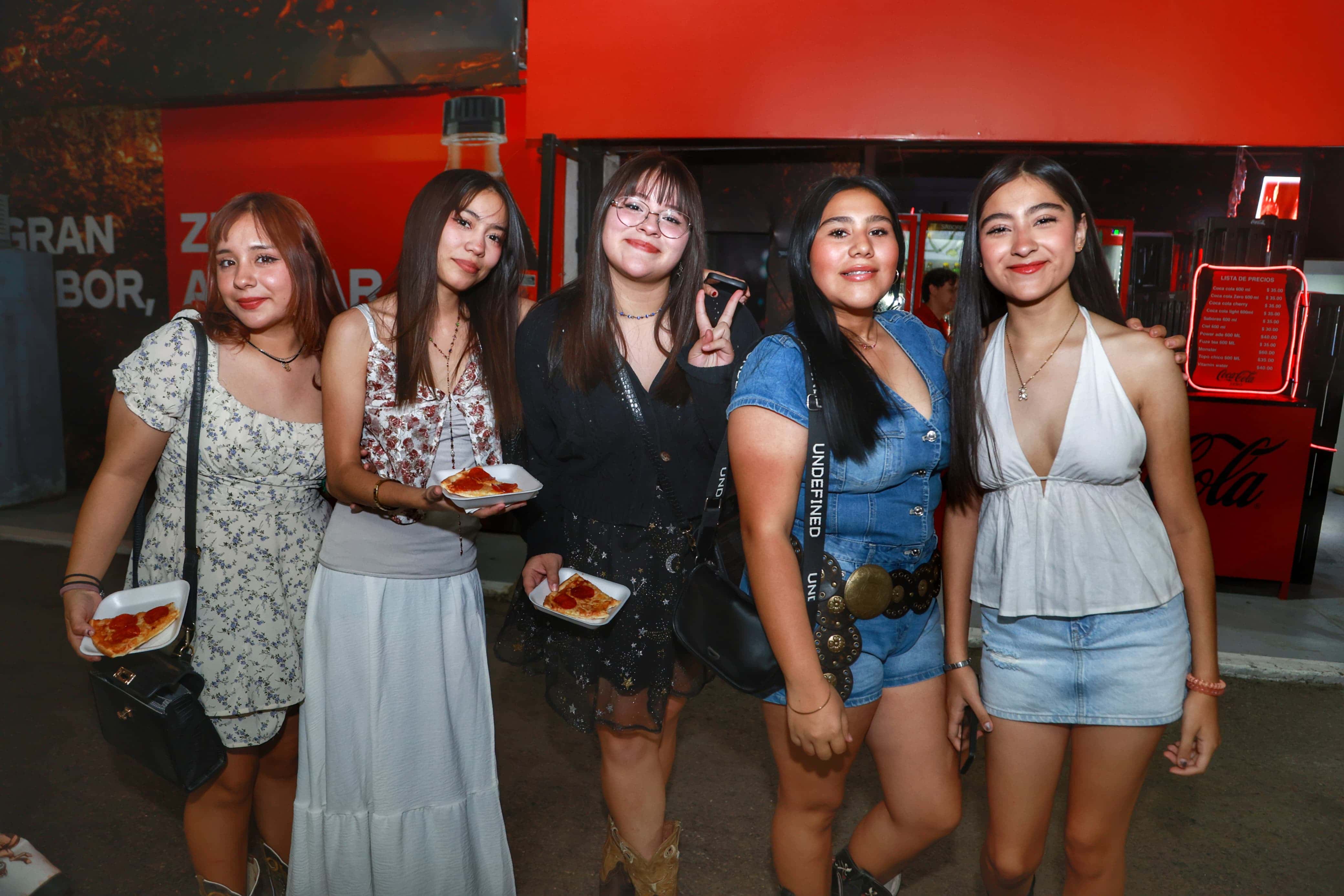 Comida, juegos mecánicos y convivencia en la Expogan Sonora 2025
