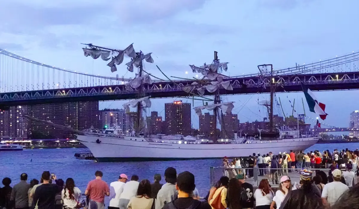 Buque Cuauhtémoc iba en dirección equivocada, declara funcionario de NY