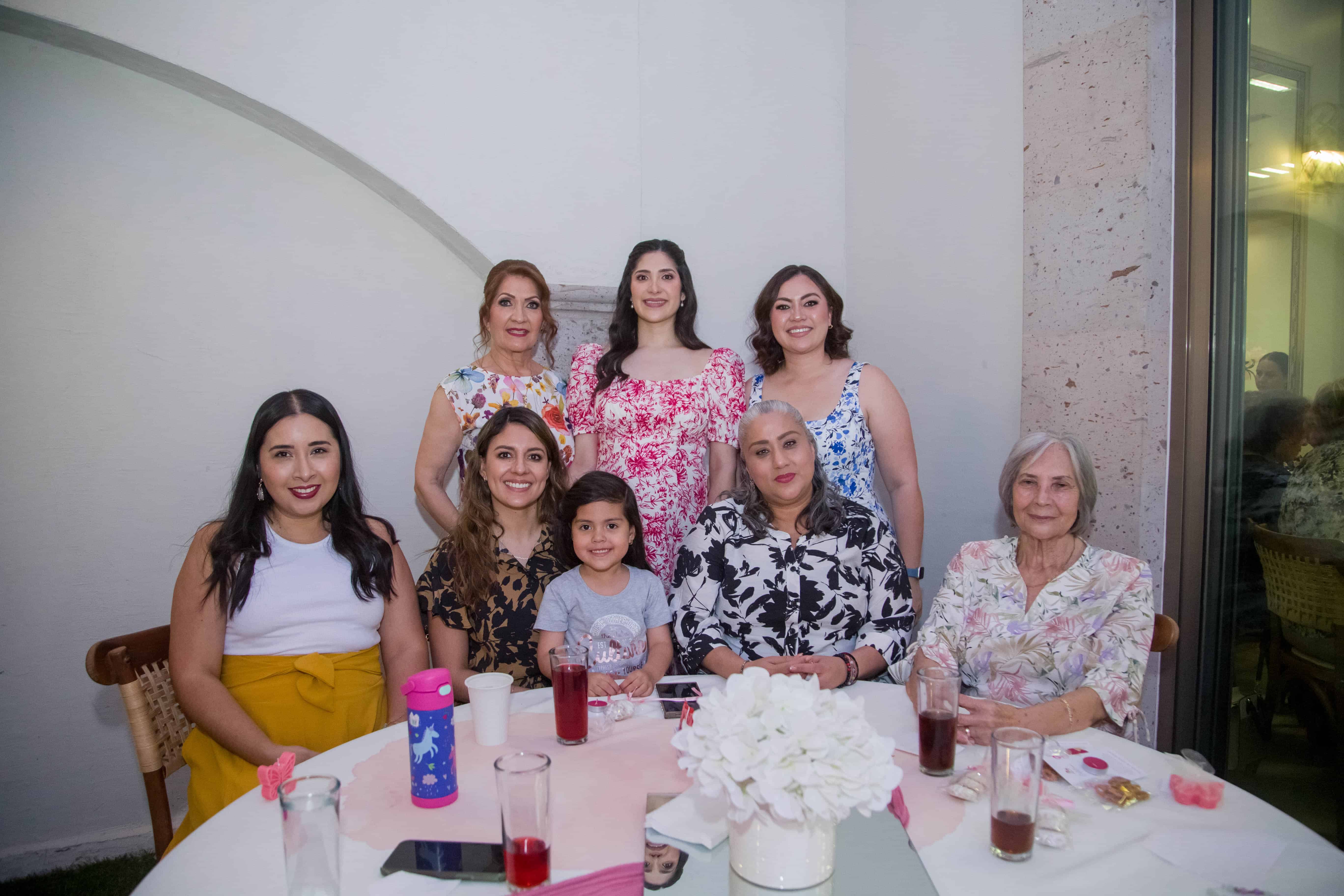 Celebran Baby Shower de Jossie Muro