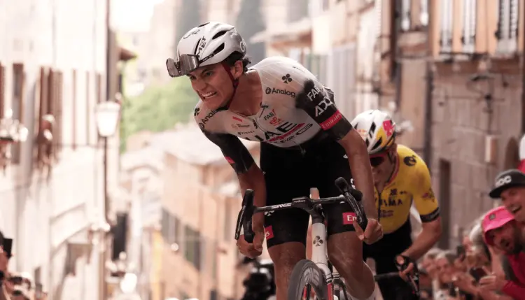 Isaac del Toro gana la cuarta etapa del Tour de Austria y ya es líder