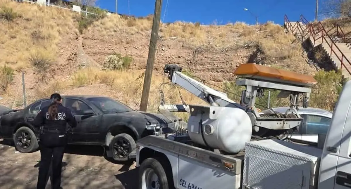 Nogales: Tránsito retirará vehículos abandonados o sin movilidad continúa