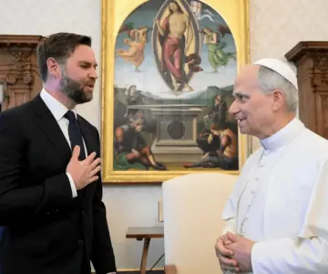 Donald Trump invita al Papa León XIV a visitar la Casa Blanca