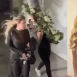Captan a Vivian de la Torre llegando al funeral de Valeria Márquez