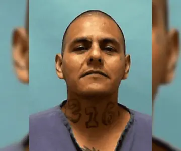 Mexicano deportado por EU  está en base militar en Djibouti 