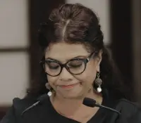 Clara Brugada asiste a funeral de colaboradores asesinados