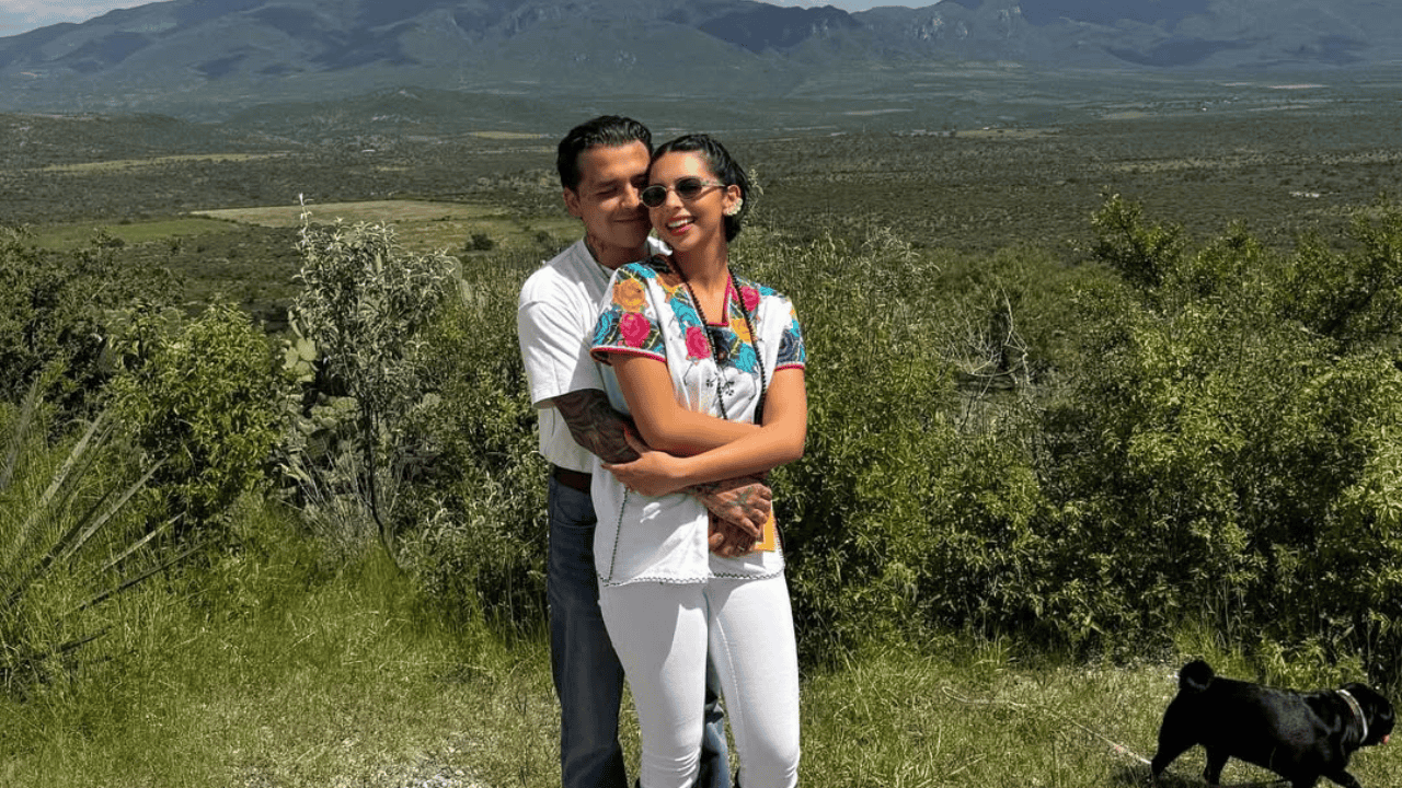 Es un mega hombre: Ángela Aguilar revela detalles de su primer año casada