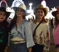 Se reúnen hermosillenses en la Expogan Sonora