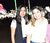 Hermosillenses reunidos en la Fiesta del Pueblo