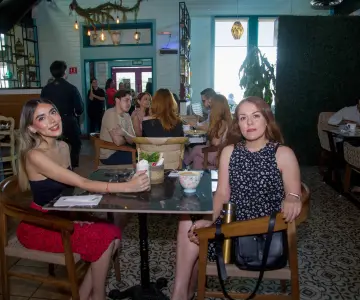 En Café Garmedia pasan una tarde agradable