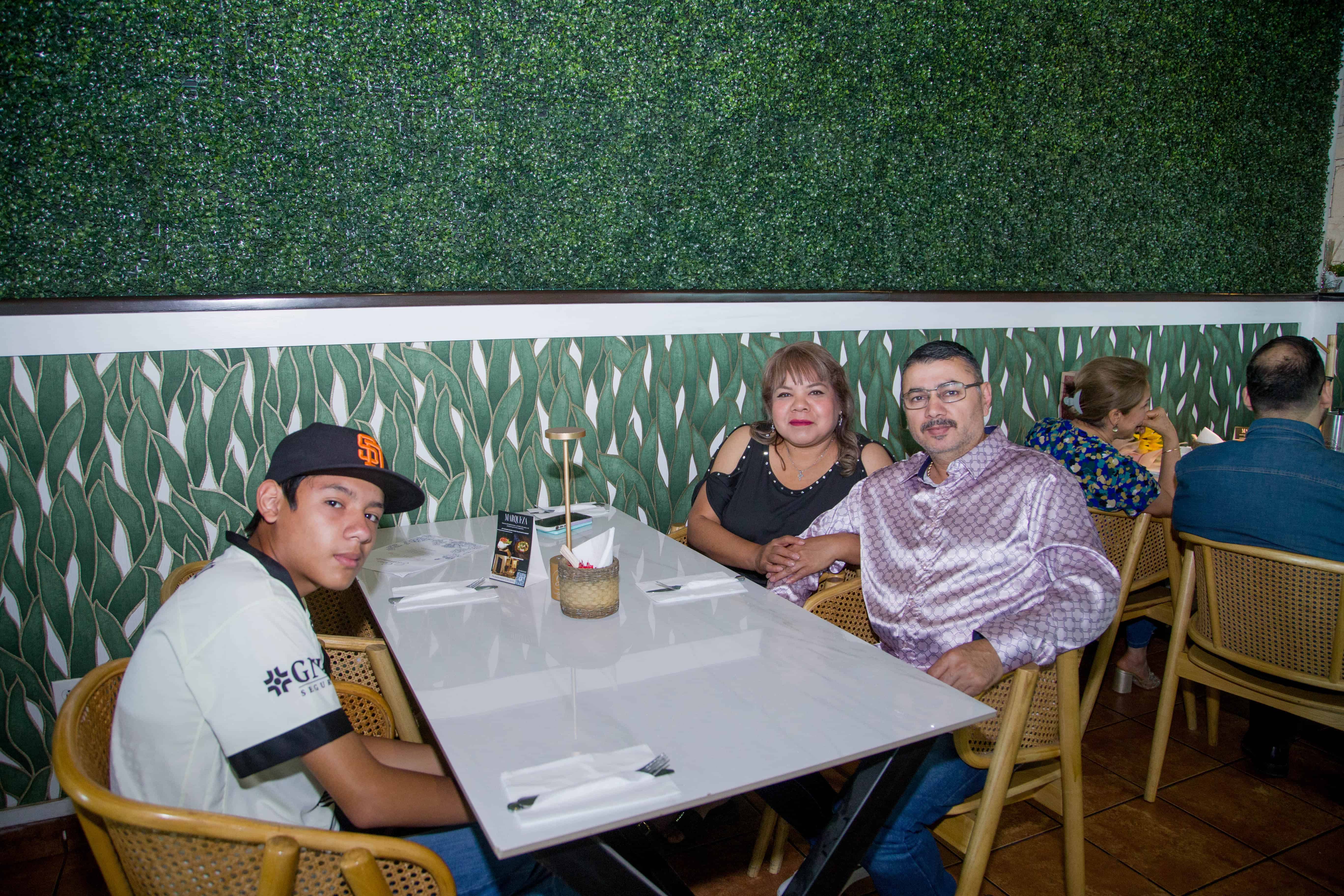 En Café Garmedia pasan una tarde agradable