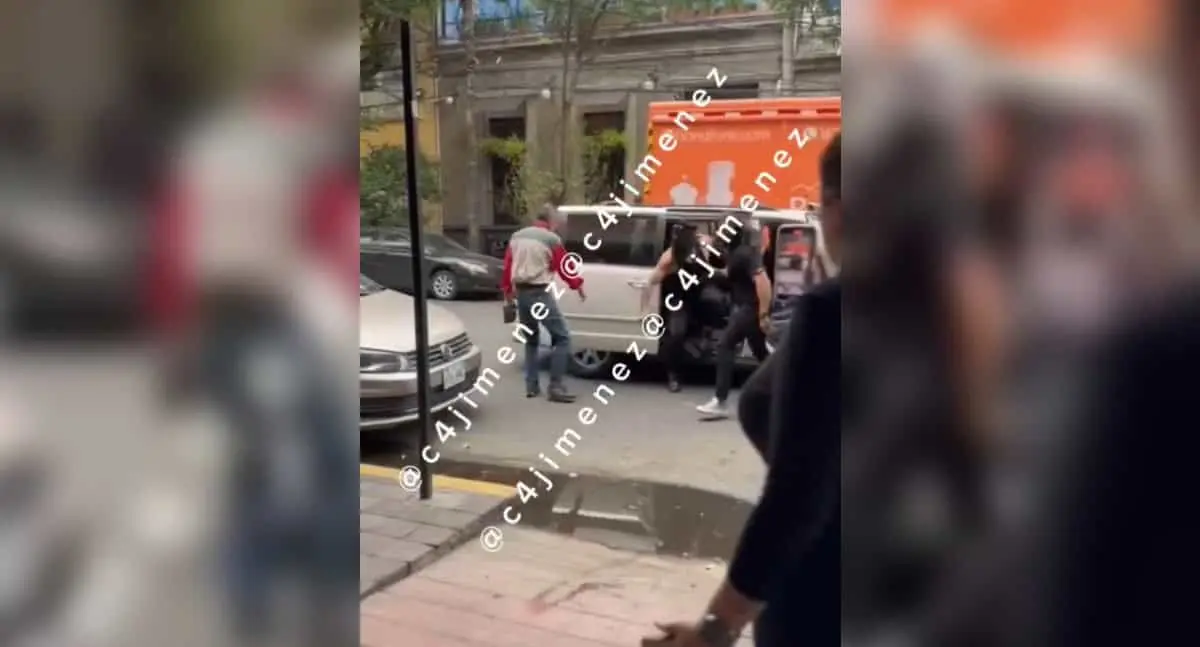 Productor se disculpa por recreación de secuestro; promocionaba obra