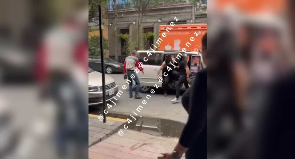 Productor se disculpa por recreación de secuestro; promocionaba obra