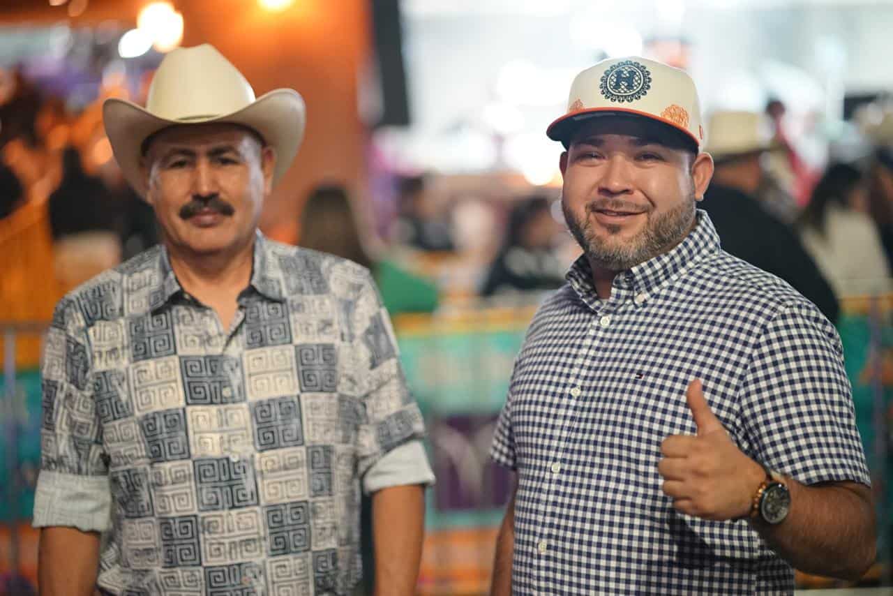 Se dan cita para presentaciones en el Palenque