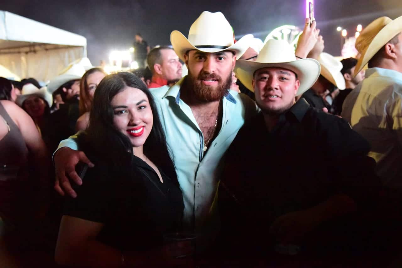Hermosillenses a la espera de presentación de Remmy Valenzuela