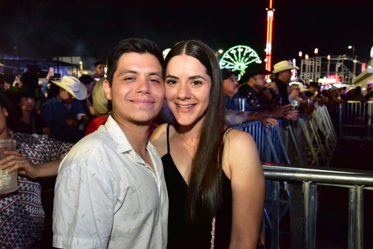 Hermosillenses a la espera de presentación de Remmy Valenzuela