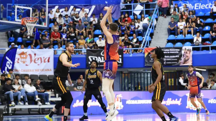 Segundo juego de los cuartos de final de CIBACOPA. (Foto: Cortesía / EXPRESO)