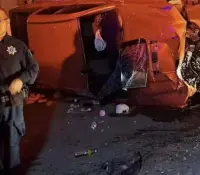 Volcamiento en San Carlos deja lesionado y cuantiosos daños
