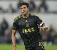 Carlos Vela anuncia su retiro oficial del futbol profesional