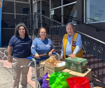 Club de Leones de Guaymas entrega más de media tonelada de alimentos