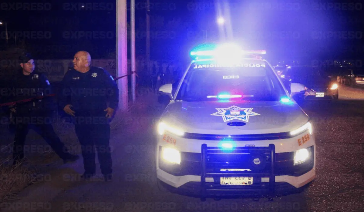 Detienen a motociclista tras disparar arma de uso exclusivo del ejército