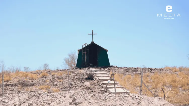 Las autoridades localizaron un cuerpo suspendido en la capilla. (Foto: Jesús Ballesteros/EXPRESO)